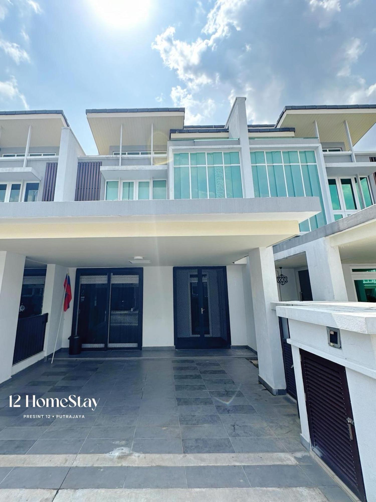 P12 Homestay Putrajaya Exterior photo